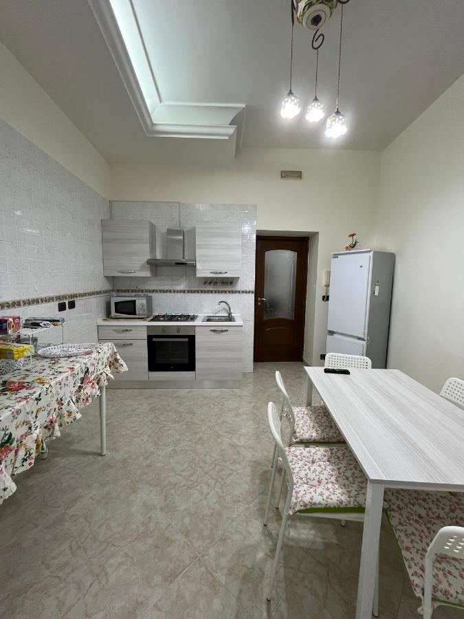 Barbi'S House Bed & Breakfast Naples Exterior photo